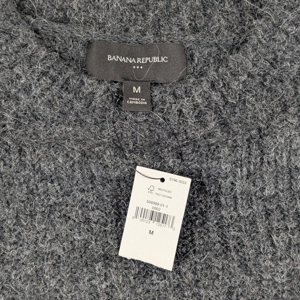 Banana Republic Mens M Gray Alpaca Wool Blend Fuzzy Crewneck Sweater 508998-01-1